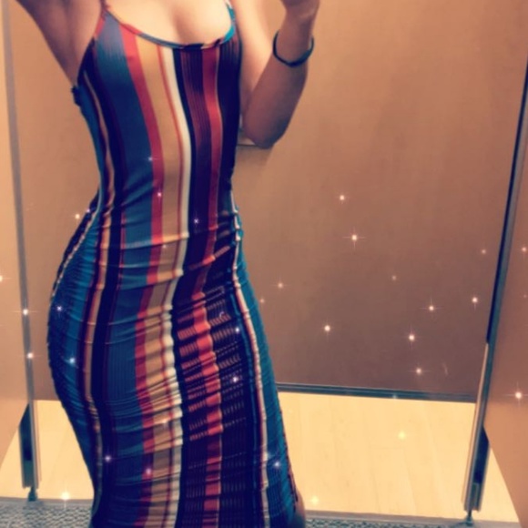 Forever 21 Dresses & Skirts - multi color dress